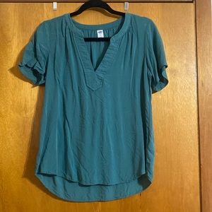 🔴 Sage/ Emerald Green Top - Old Navy